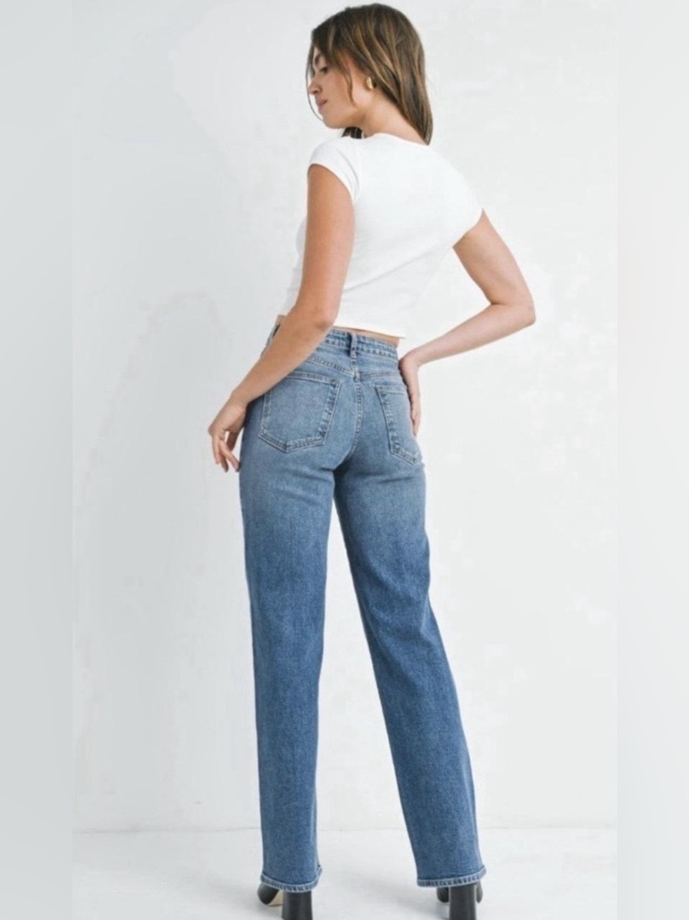 Habitual Reese Straight Leg Jean Medium Wash Size 8